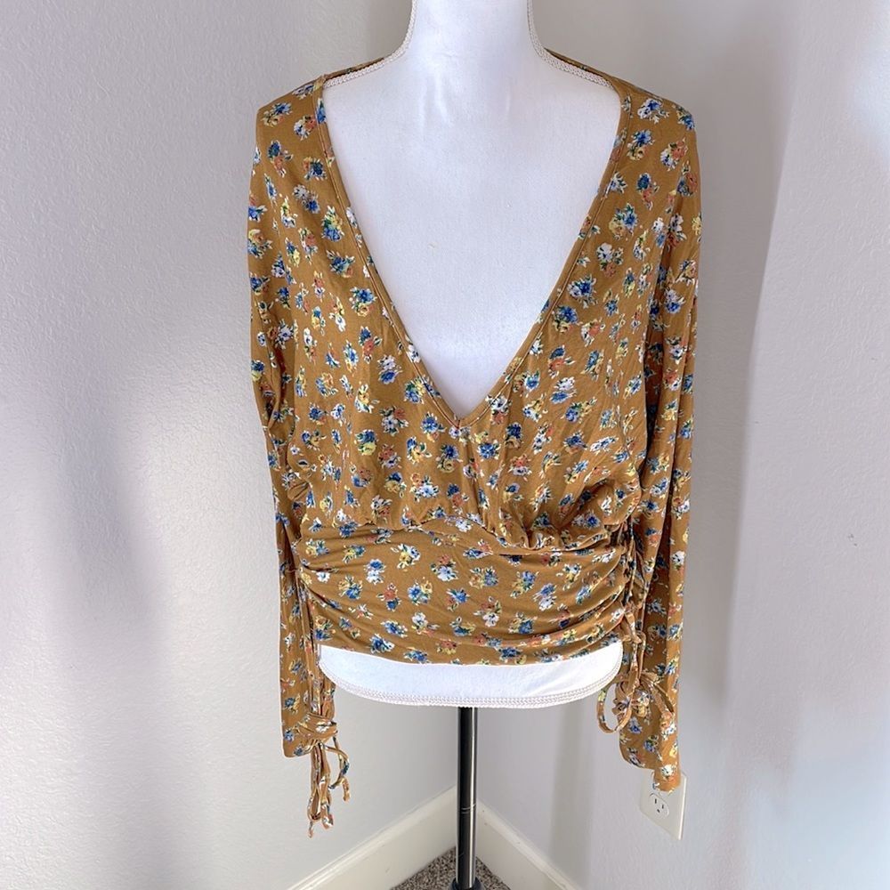 ASOS curve mustard yellow floral long sleeve top with cinch sides size 24